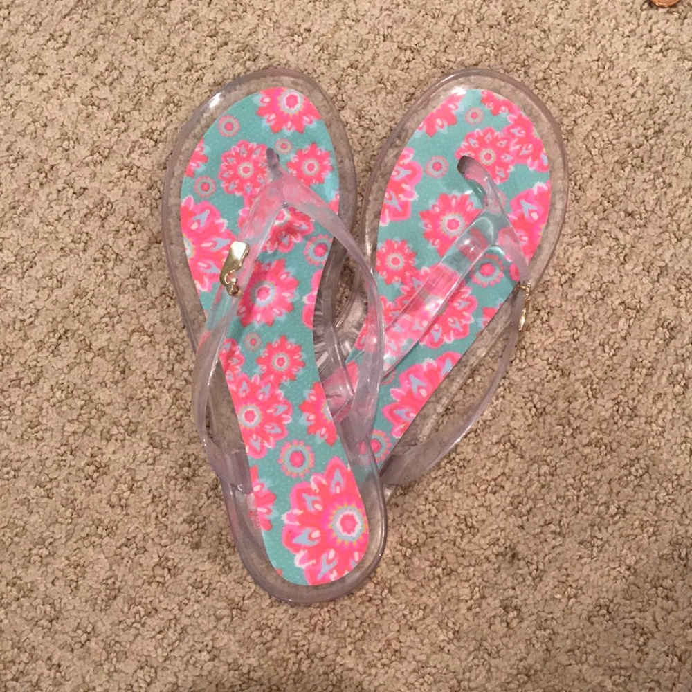 vineyard vines flip flops
